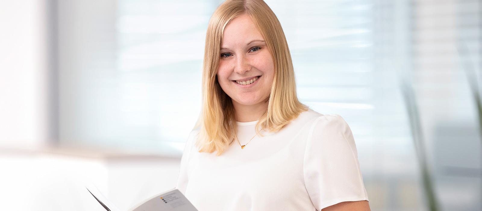 Porträt von Junna Ussenko